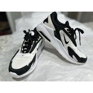 Nike Air Max Bolt Women’s Size 8.5 Sneakers White Black CU4152-101 Running Shoes